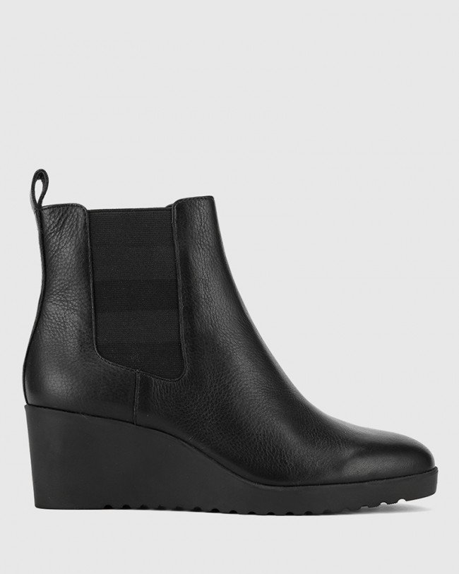 Wittner Patt Black Leather Wedge Round Toe Ankle Boot