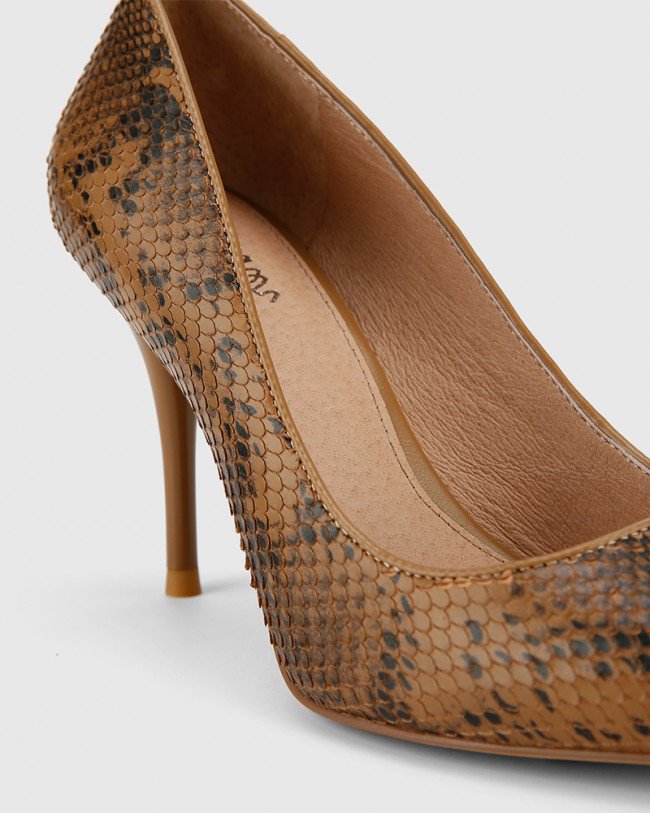Wittner Hughes Camel Snake Print Leather Pointed Toe Stiletto Heel
