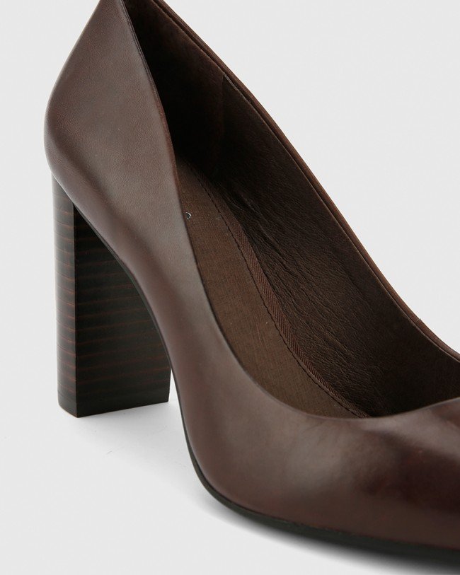 Wittner Hether Chocolate Leather Pointed Toe Block Heel