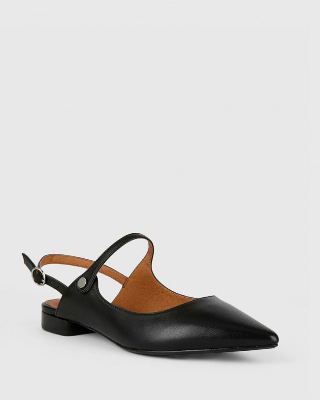 Wittner Manda Black Leather Pointed Toe Flat