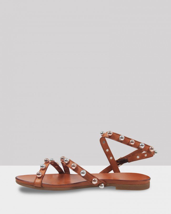 Wittner Kalisha Coconut Leather Strappy Stud Detail Flat Sandal