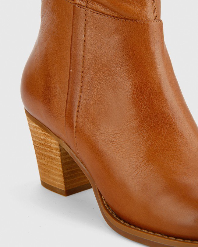 Wittner Keddy Cognac Leather Round Toe Block Heel Boot
