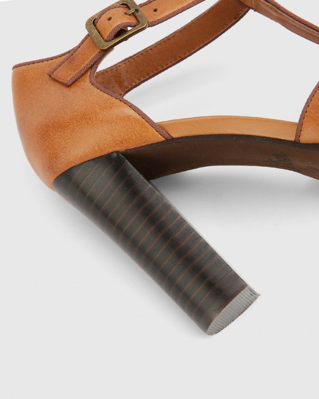 Wittner Wilde Tan Leather Mary Jane Block Heel