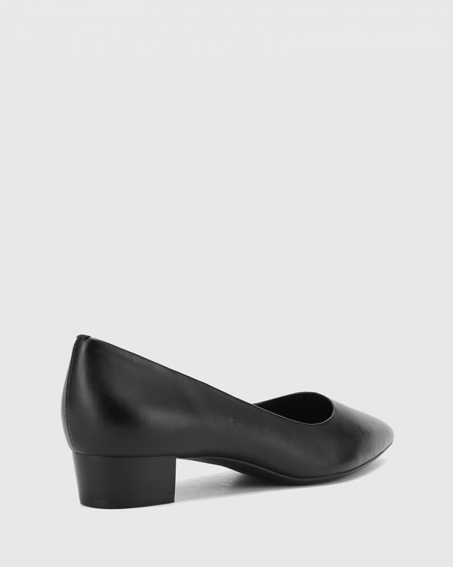 Wittner Armin Black Leather Pointed Toe Block Heel