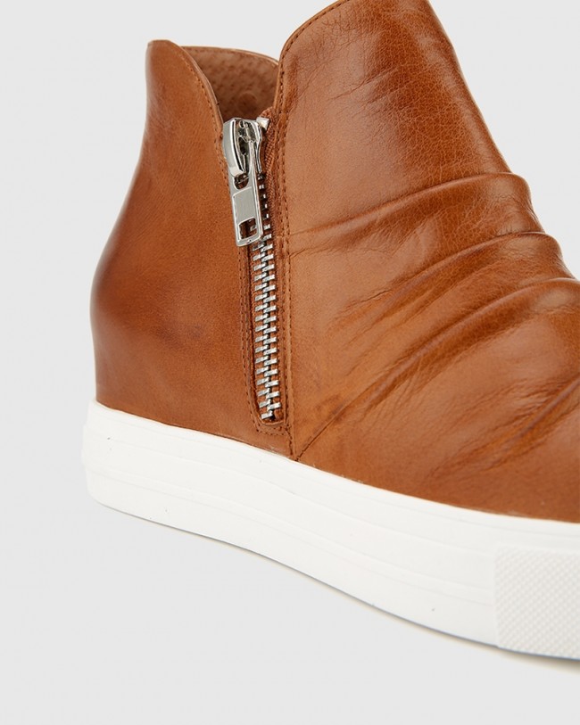 Wittner Savino Tan Leather Zip Concealed Wedge High Top Sneaker