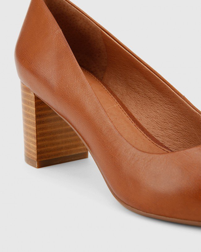 Wittner Dalena Dark Cognac Scotch Leather Block Heel Pointed Toe