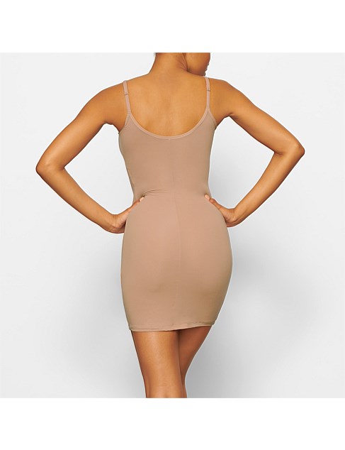 FITS EVERYBODY SLIP DRESS