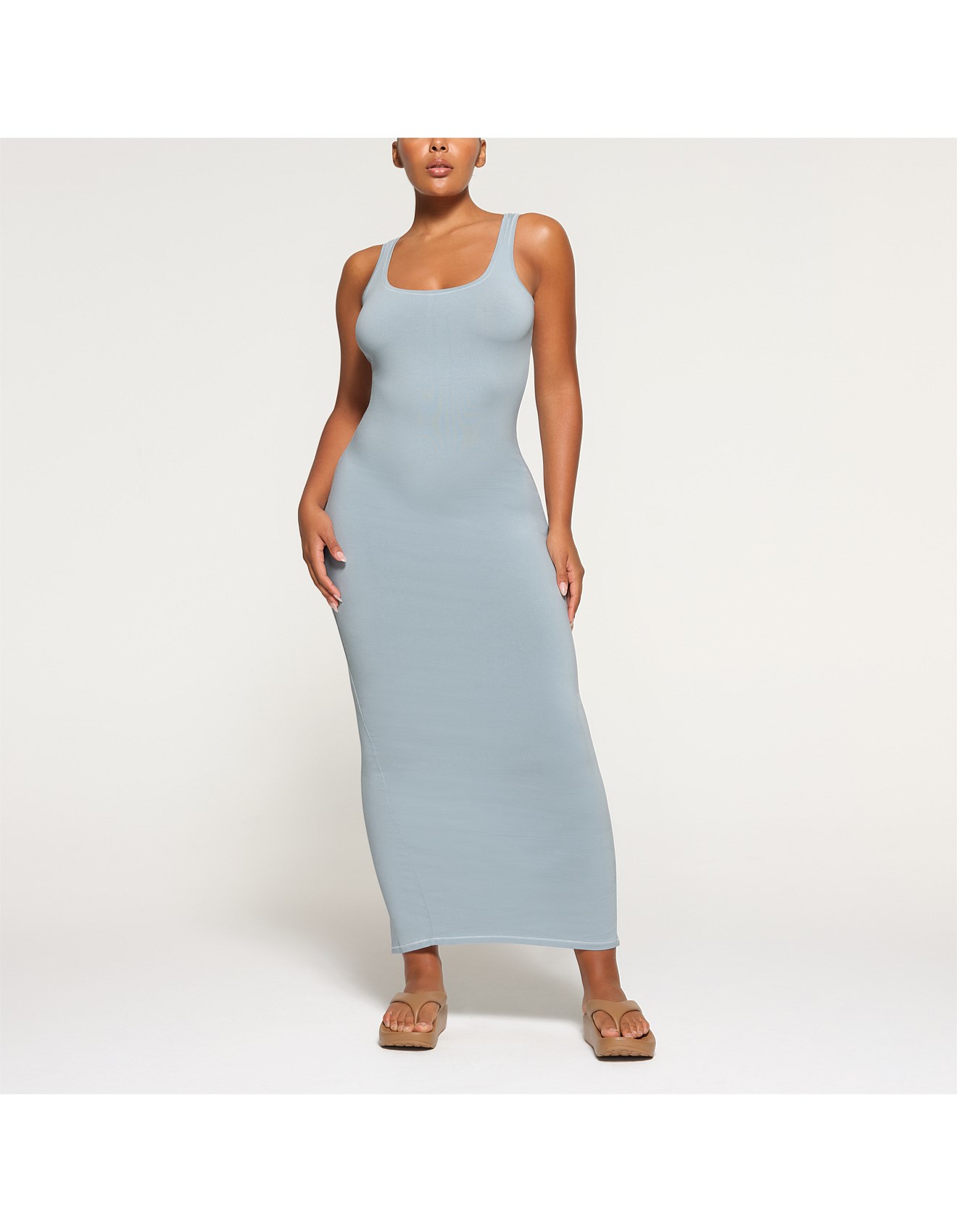 NEW VINTAGE SCOOP NECK DRESS