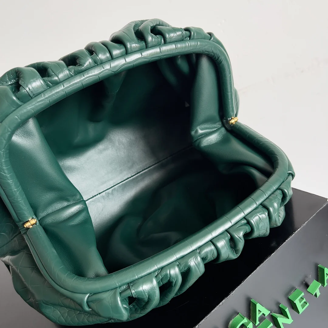 BV - Узор под крокодиловую кожу - Сумка-облако - Изумрудно-зеленый