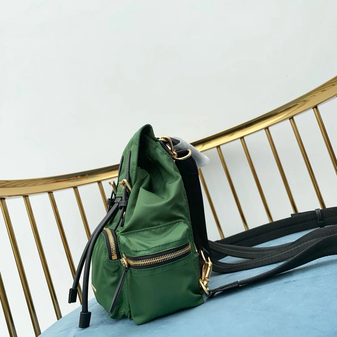 Burberry - Усовершенствованный военный рюкзак - Зеленый