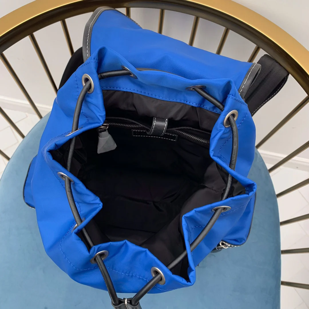 Burberry - Новинка мужского рюкзака в стиле милитари - Синий