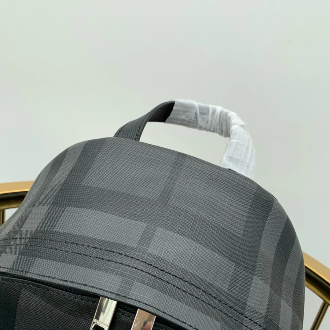 Burberry - Новейший рюкзак в лондонскую клетку - Серый