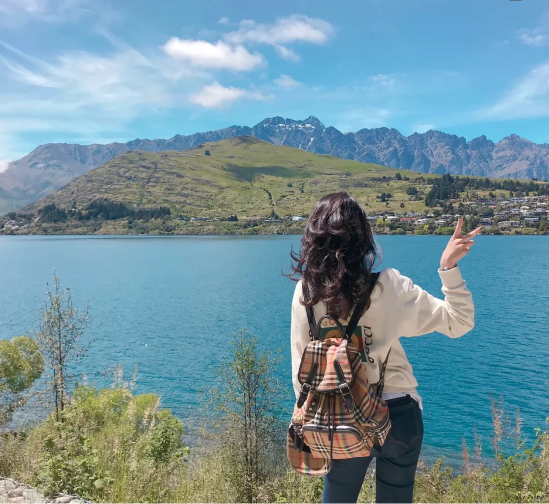 Рюкзак Burberry The Rucksack Rainbow Dark Military Backpack - средний размер