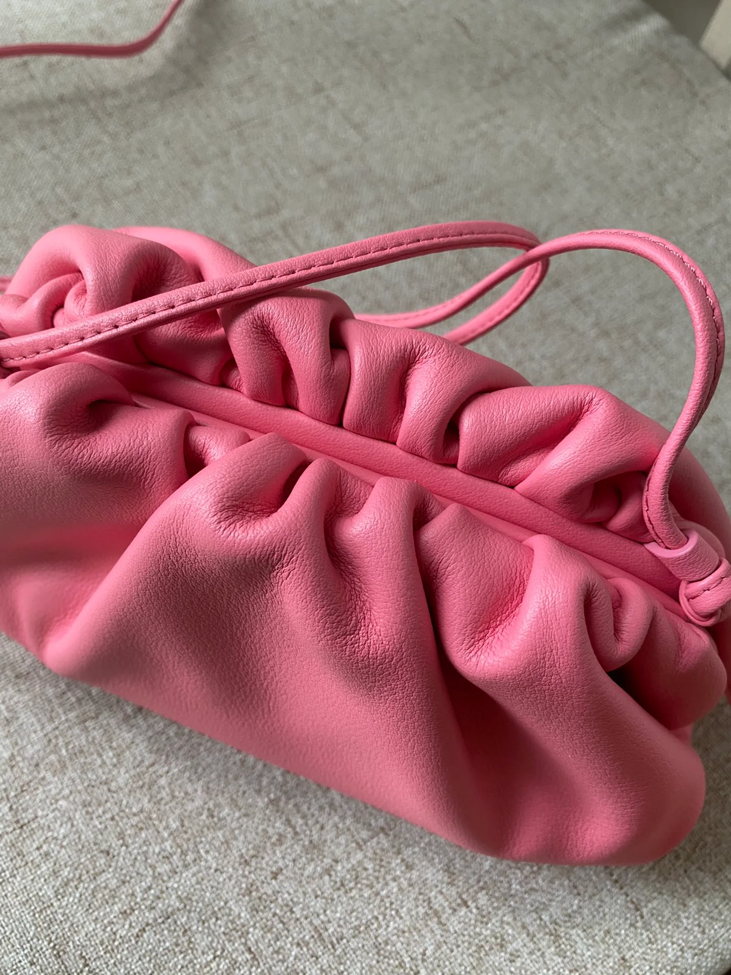 Сумка BV Cloud Bag - кожа - 22x12x7 см