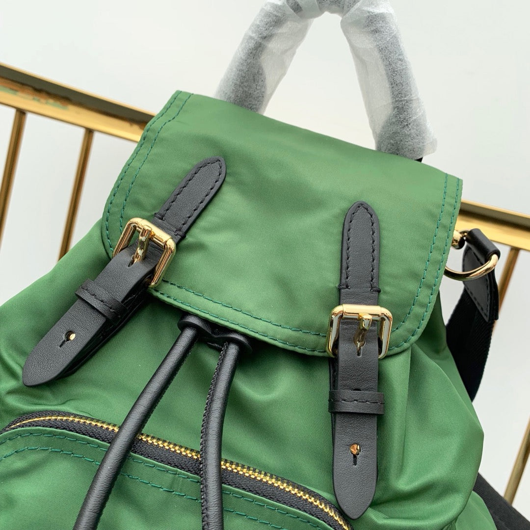 Burberry - Усовершенствованный военный рюкзак - Зеленый