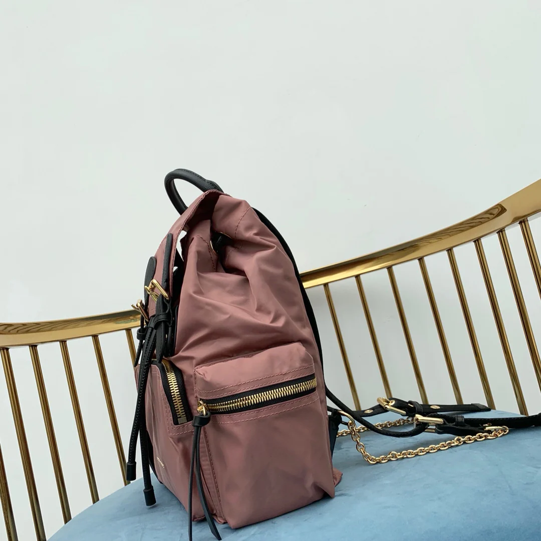 Рюкзак Burberry в военном стиле - розовый - средний размер