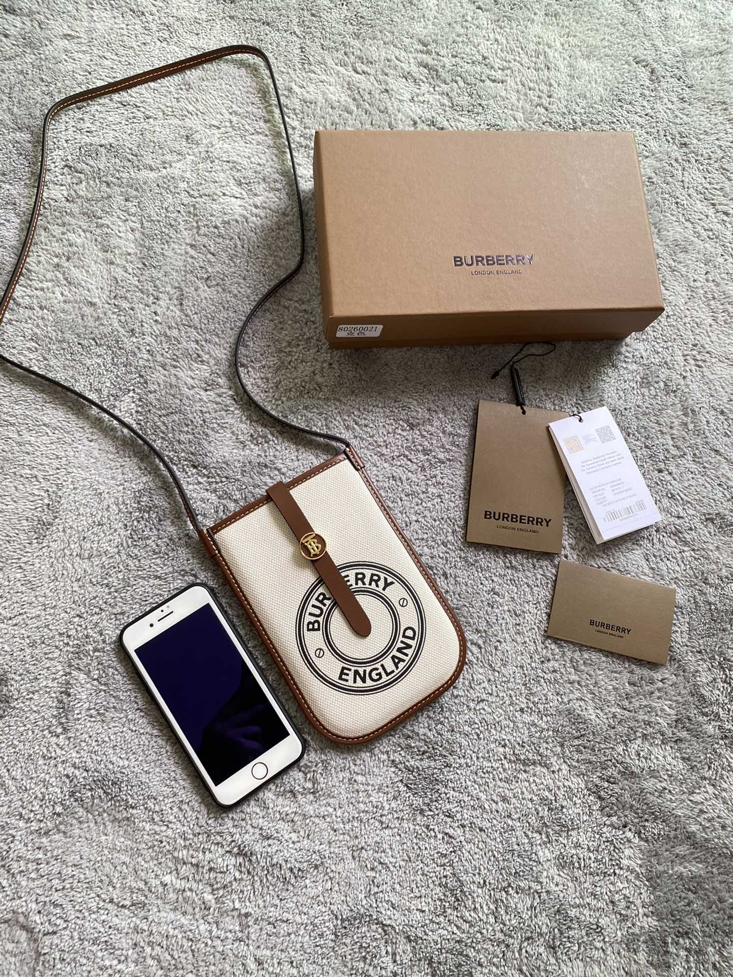 Сумка для телефона Burberry с буквами из холста