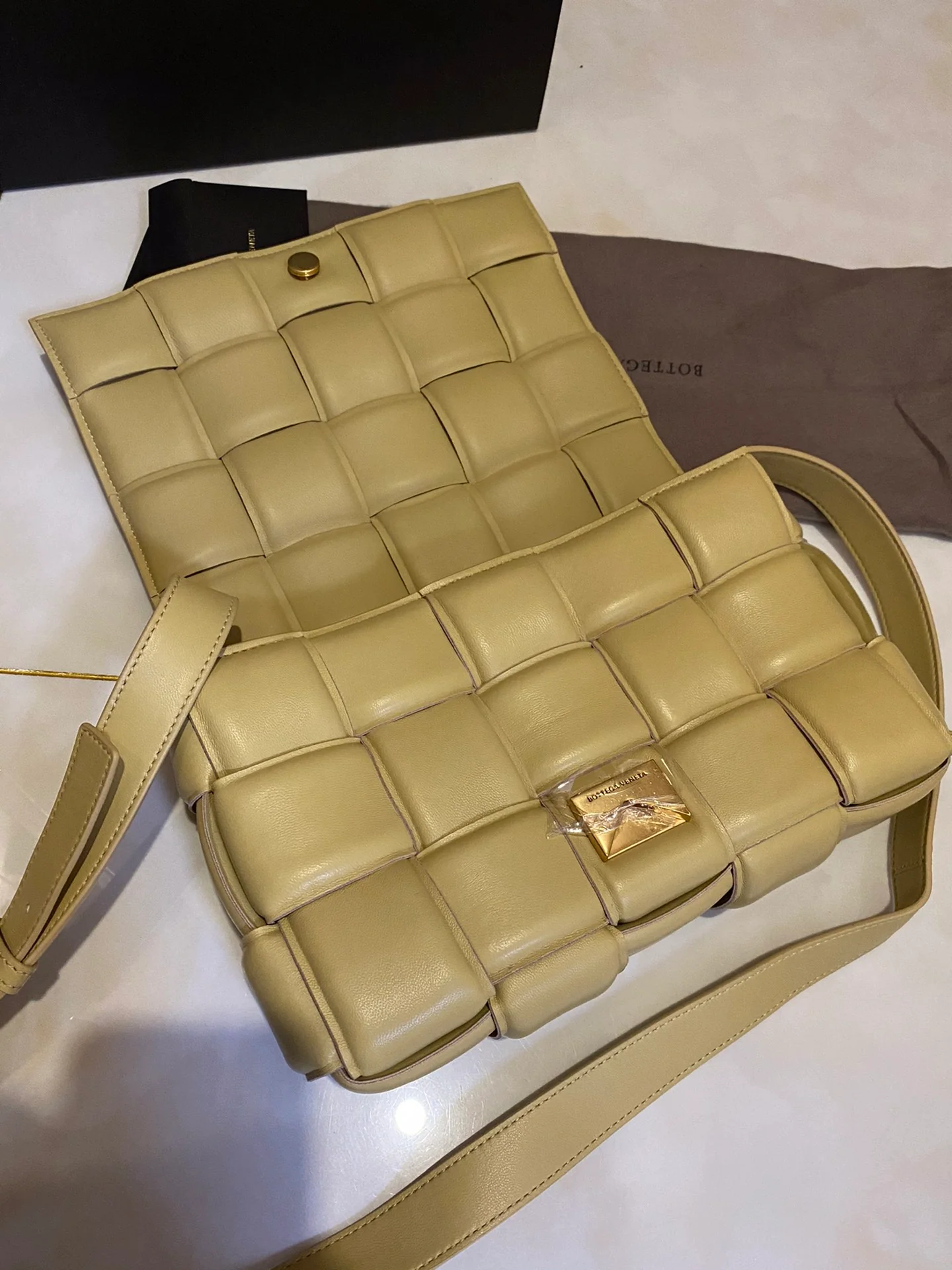 Чехол для кассет BV из плетеной кожи/держатель для карт/яичная кожа/25х15х4 см