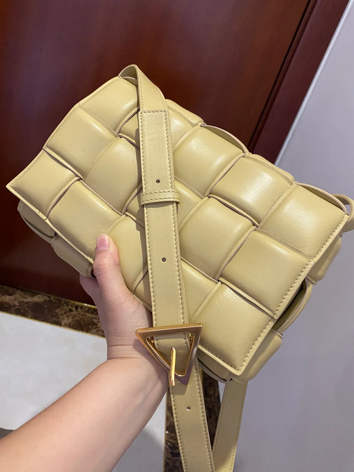 Чехол для кассет BV из плетеной кожи/держатель для карт/яичная кожа/25х15х4 см