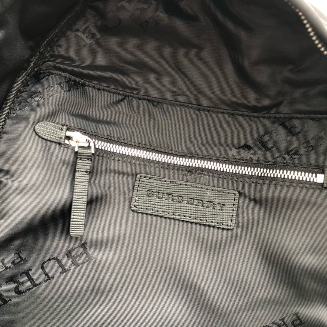 Burberry - Новейший рюкзак - Новейший рюкзак с клетчатым плечевым ремнем - Рюкзак