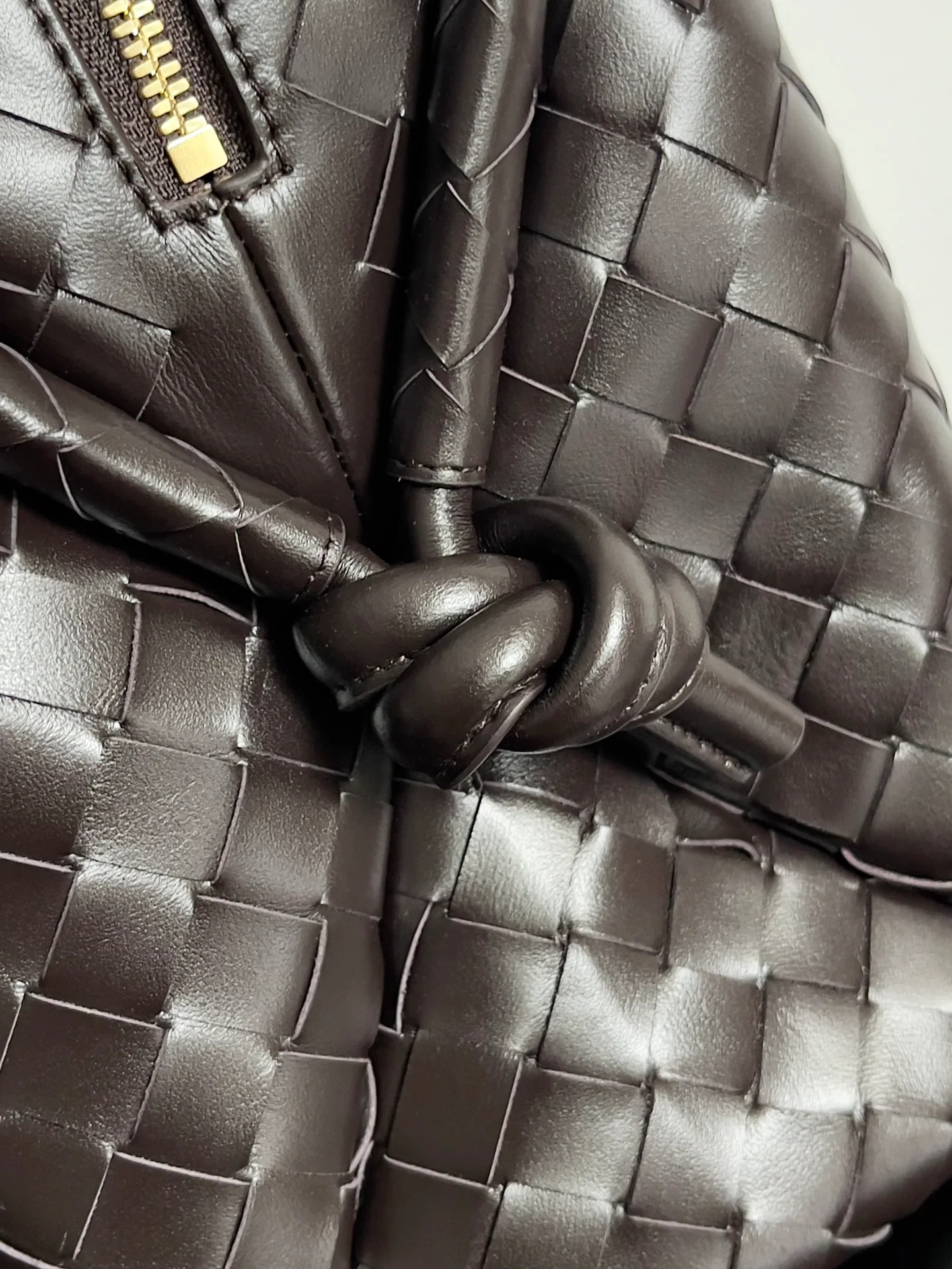 BV-loop-weekender-medium backpack