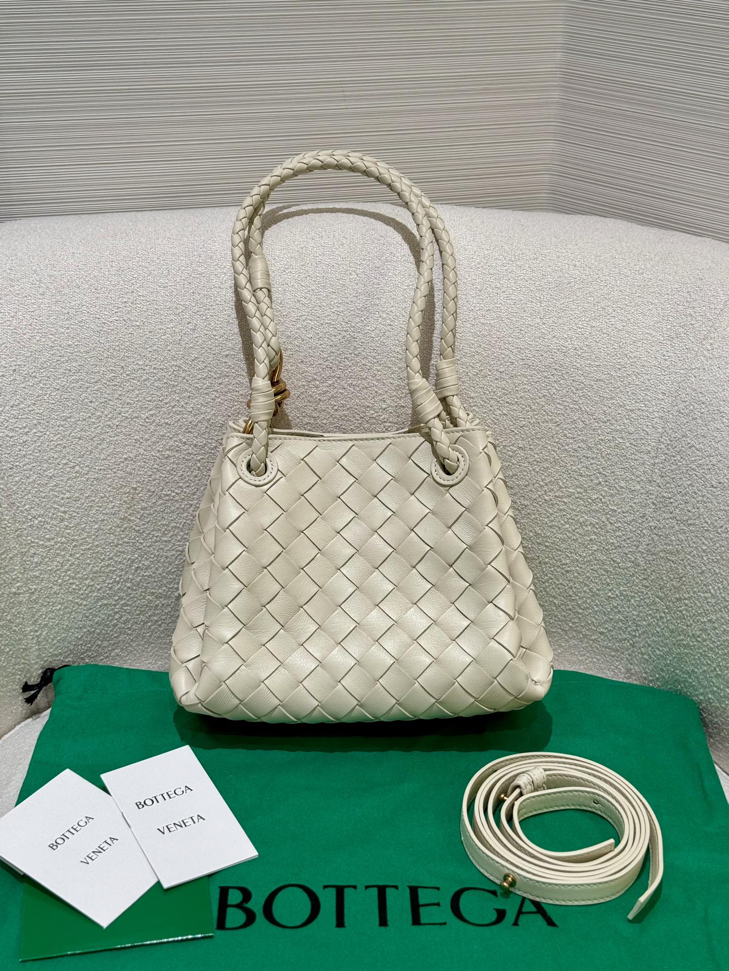 BV-andiamo-mini-white