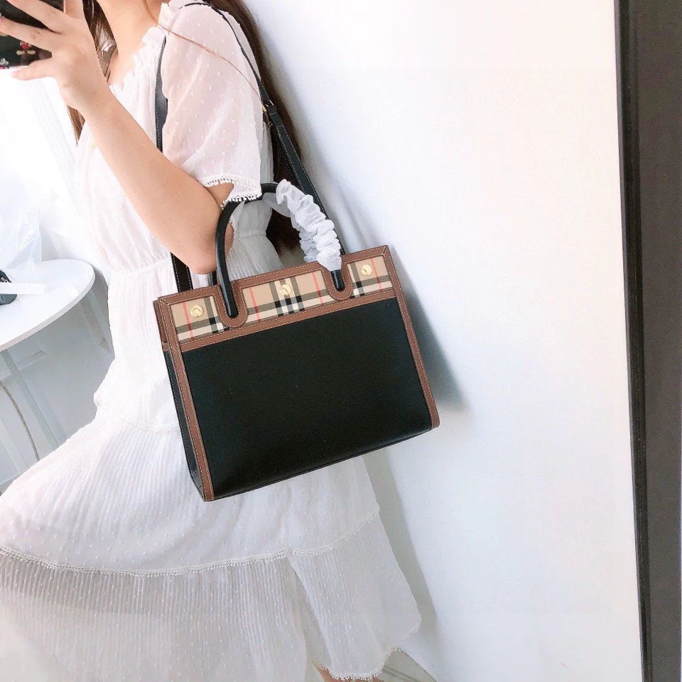 Burberry - название - сумка Teller - винтажная - ретро клетчатый узор - 1