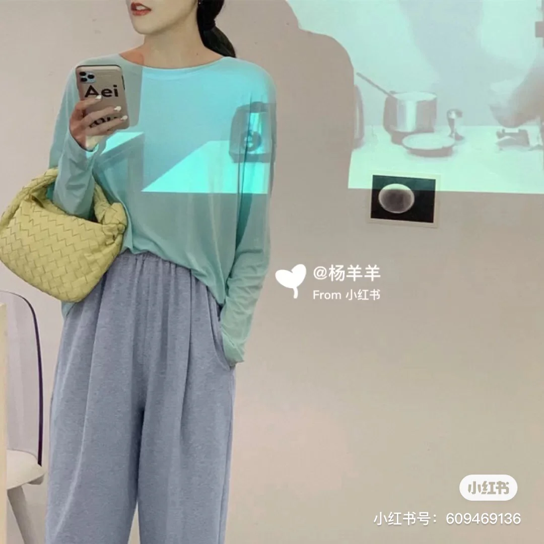 Мини-сумочка BV Mini Jodie в виде круассана - Фото на фото - 1