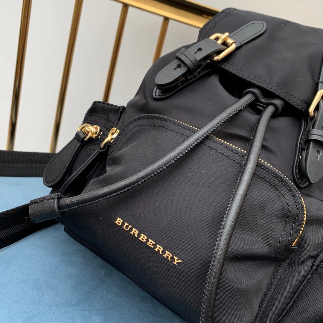 Burberry - Усовершенствованный военный рюкзак - Черный