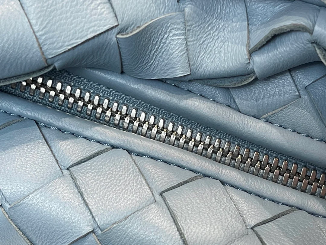 Сумка-круассан BV Mini Jodie, 27х9х23 см, 6 шт.