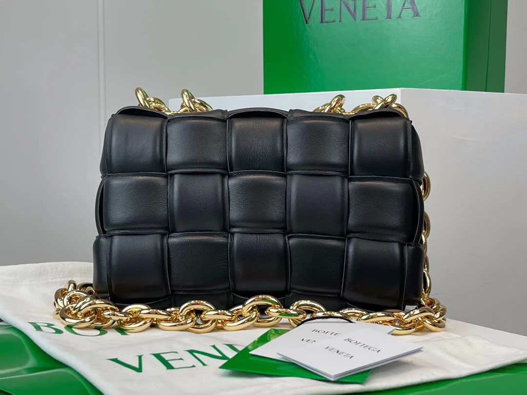 Плетеная сумка BV в виде кассеты, квадратная сумка на цепочке, из овечьей кожи, 27х10х18 см.