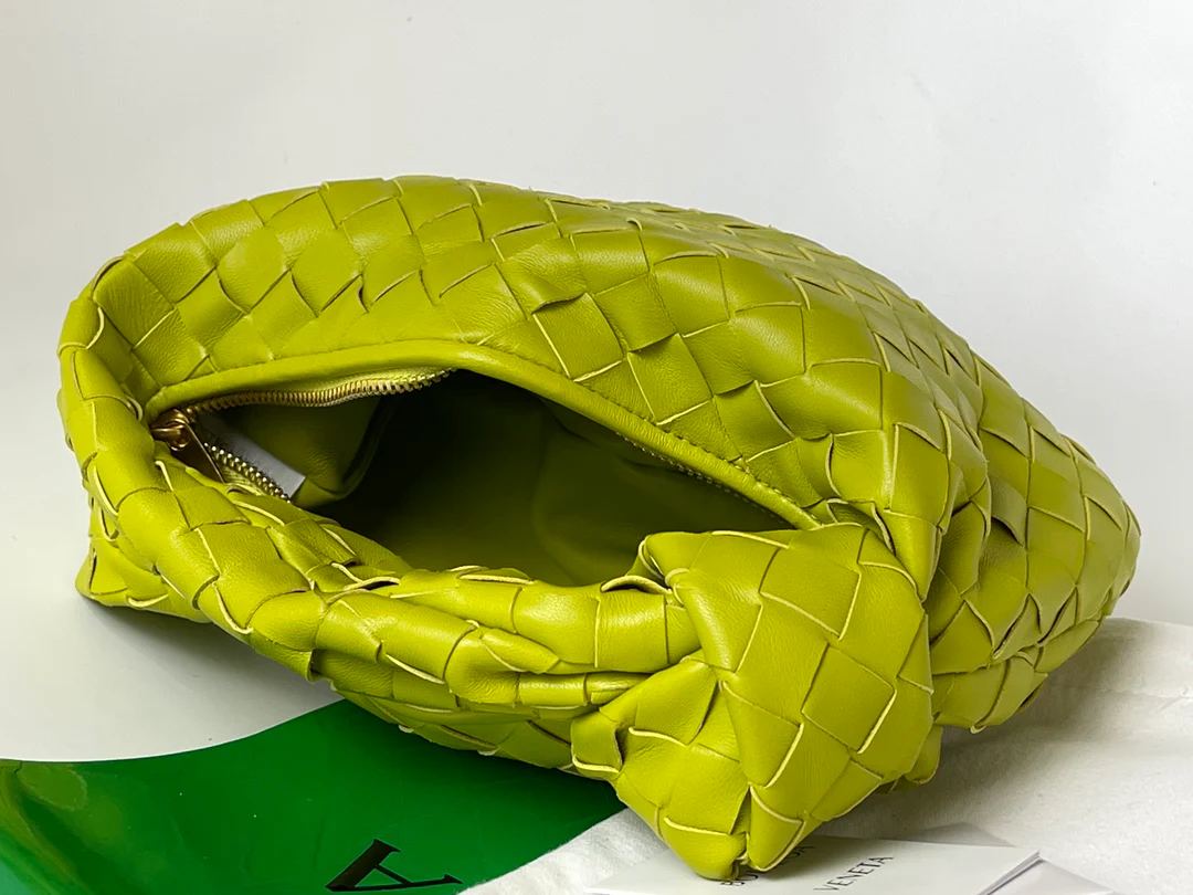 Сумка BV Mini Jodie Croissant Bag, s27x9x23cm-7