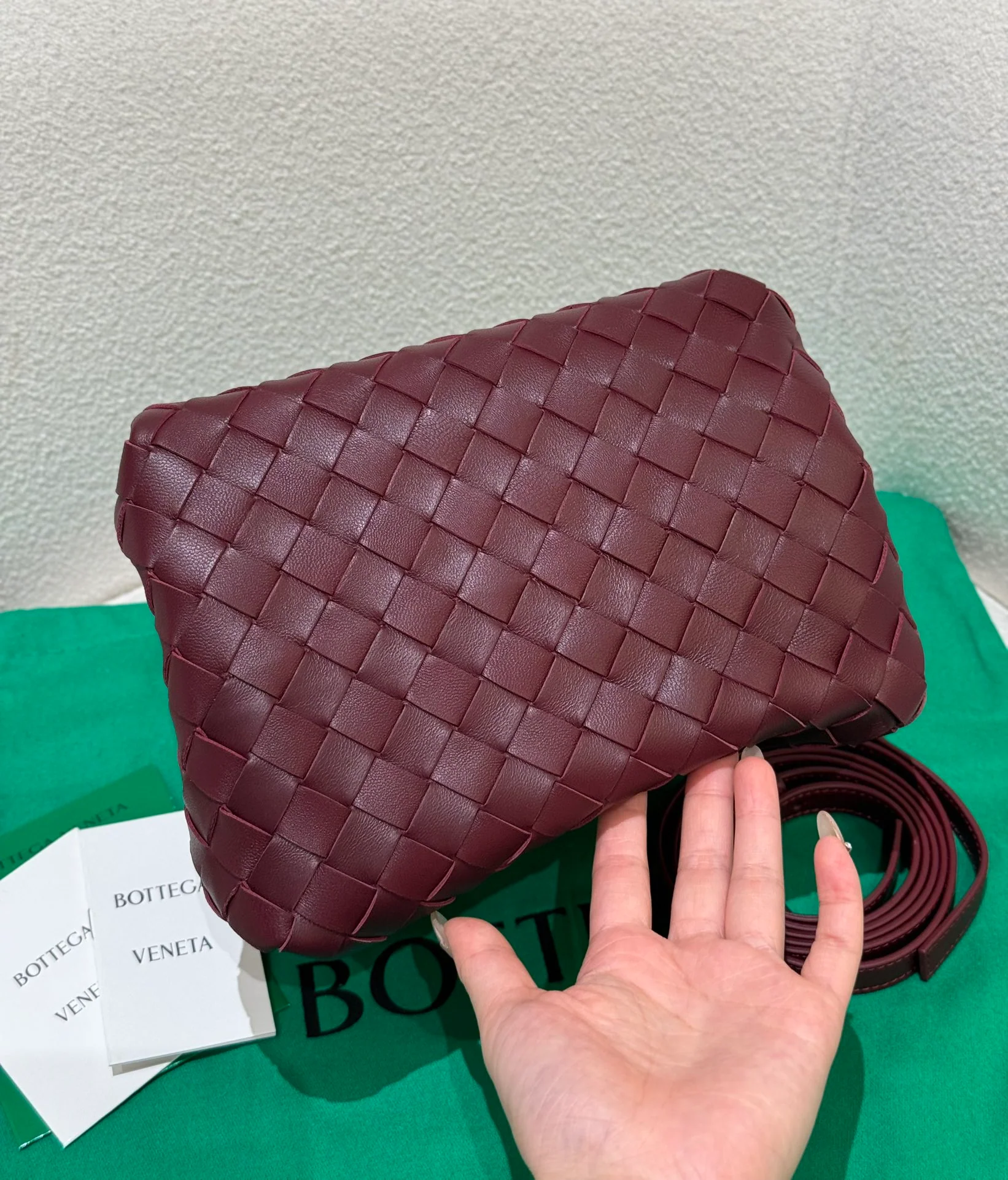 BV-andiamo-mini-burgundy