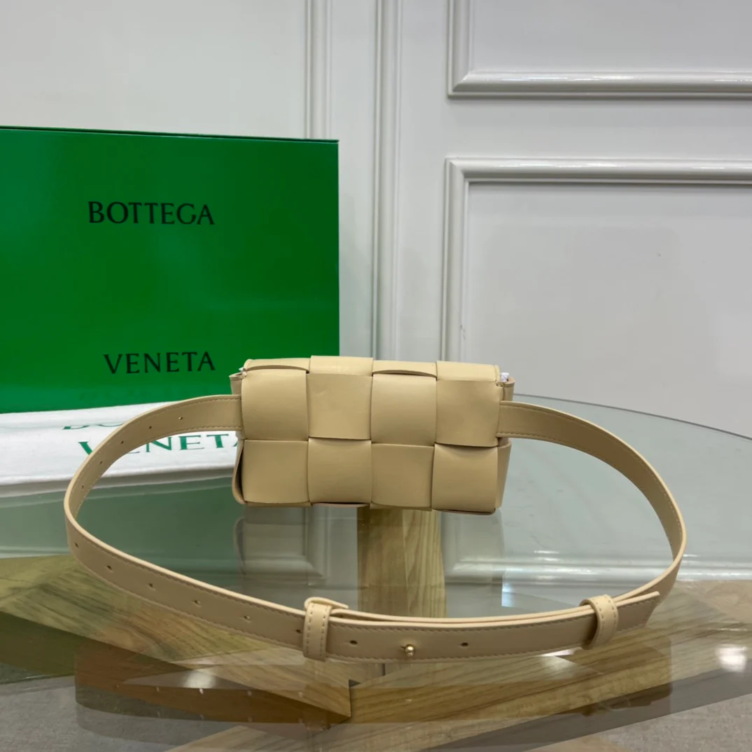 Поясная сумка BV из плетеной ткани, овечья кожа, 17 см, 5х9 см, 5х5 см.