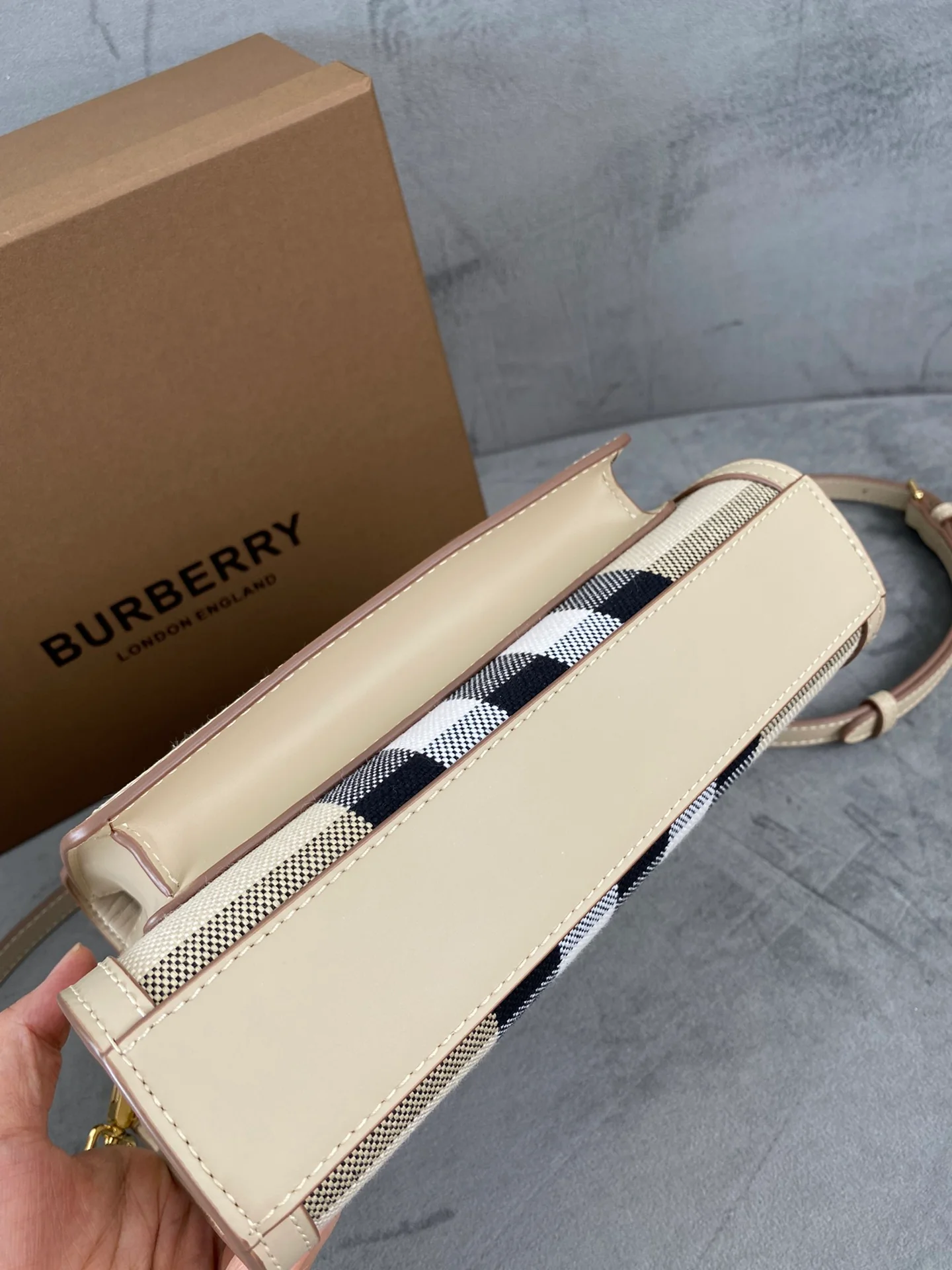 Жаккардовая сумка-тоут Burberry