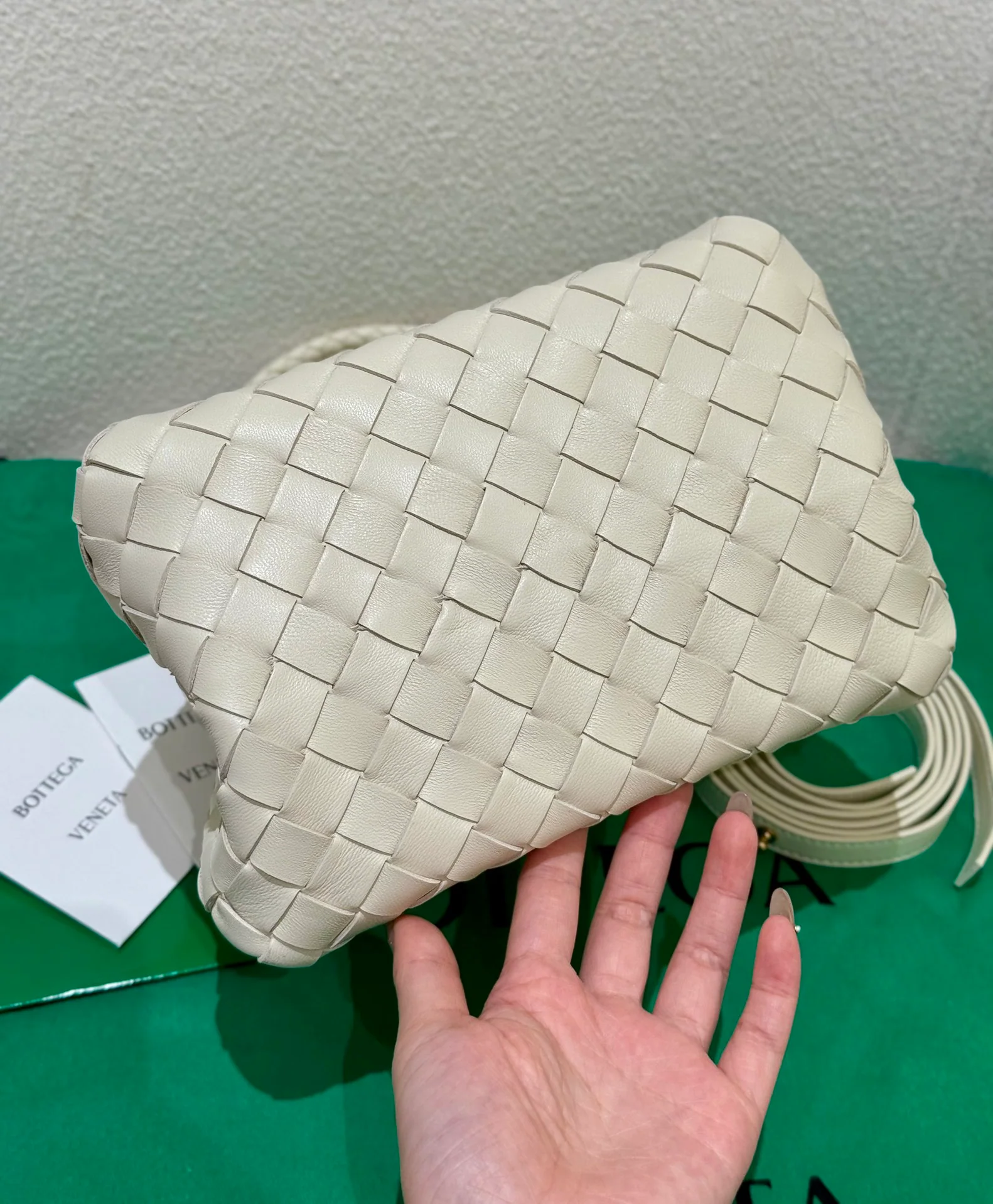 BV-andiamo-mini-white