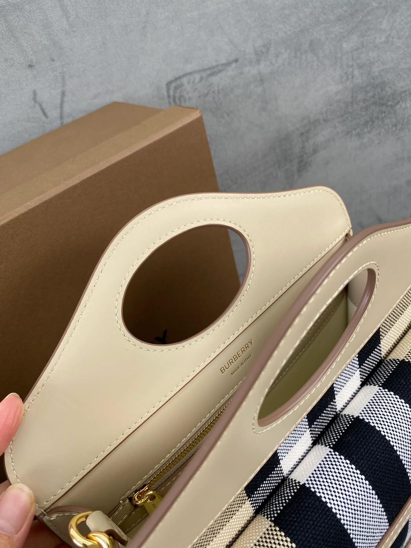 Жаккардовая сумка-тоут Burberry