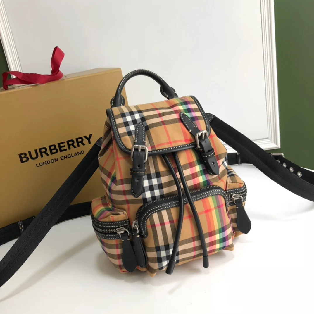 Рюкзак Burberry The Rucksack Rainbow Dark Military Backpack - Маленький размер