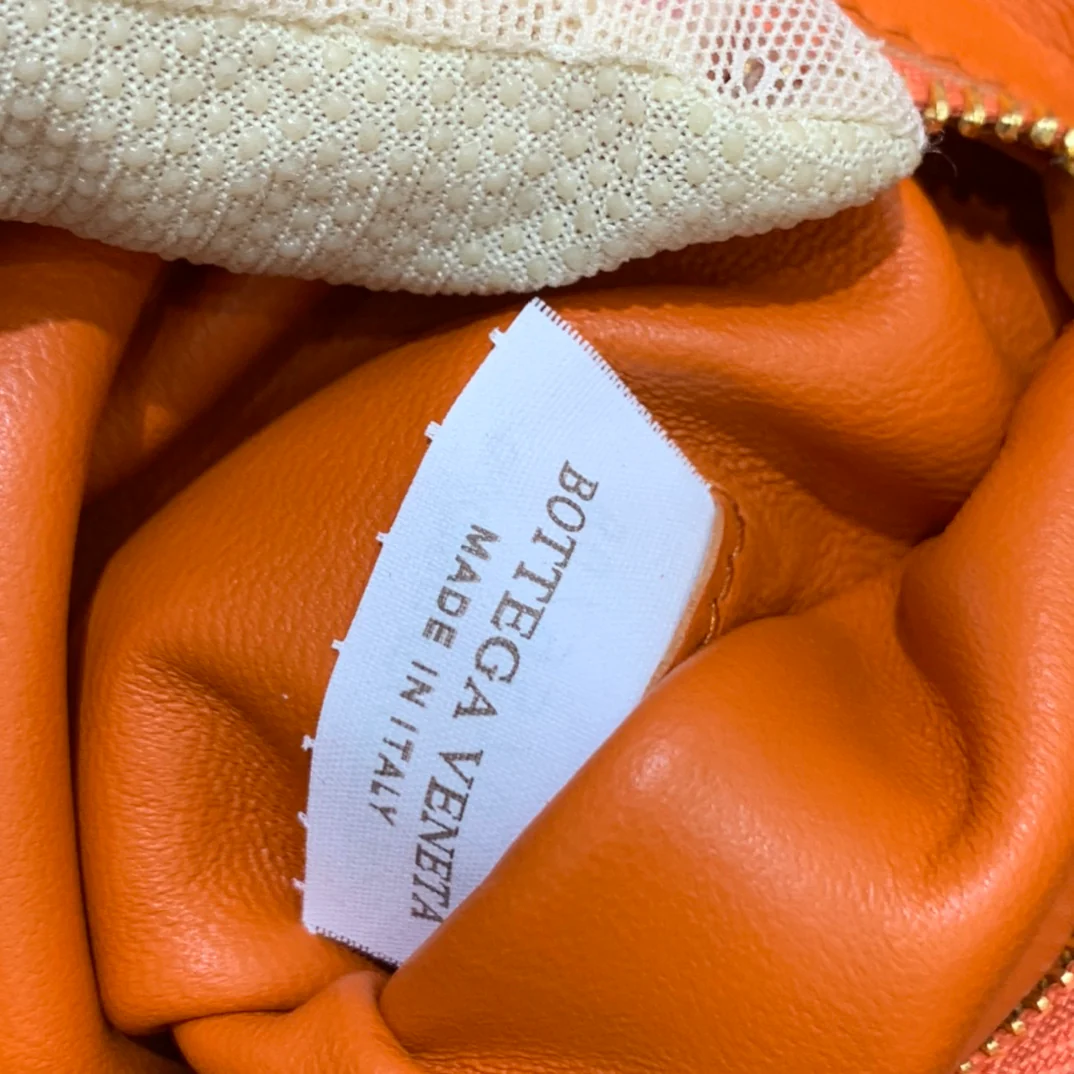 Сумка-мешок для кассет BV из плетеной кожи/подушка/телячья кожа/26x18x8 см/3