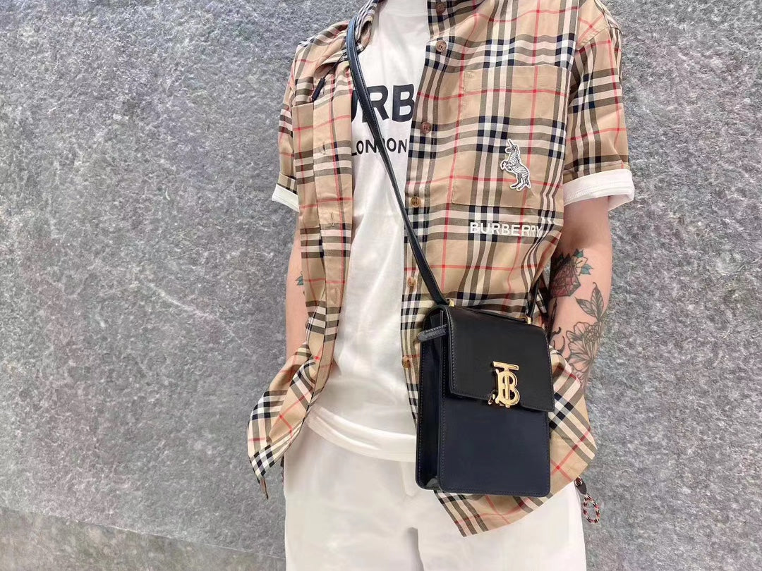 Burberry - Сумка для телефона - Сумка через плечо - Черная - 1