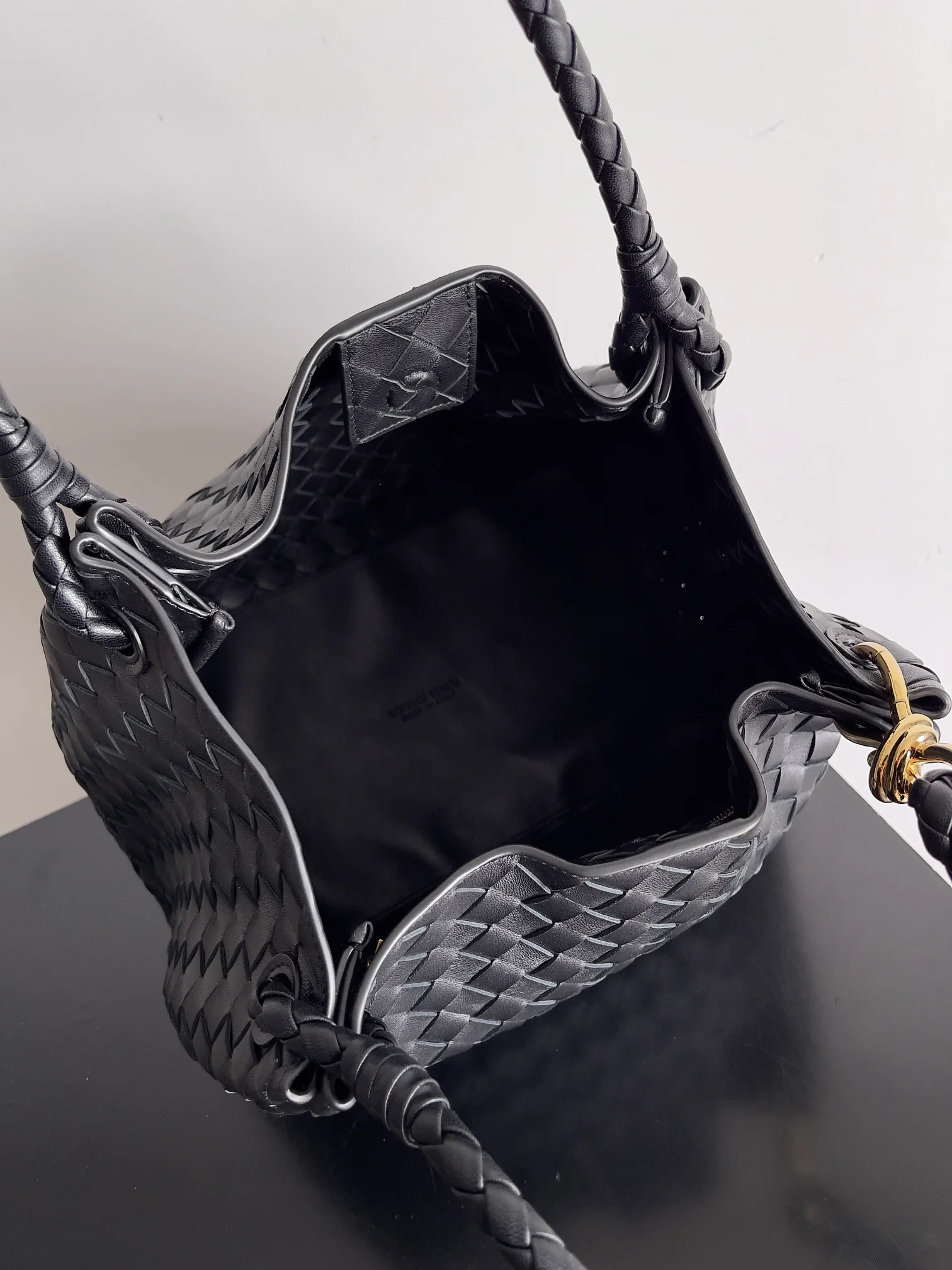 Сумка BV Andiamo Parachute - Черный