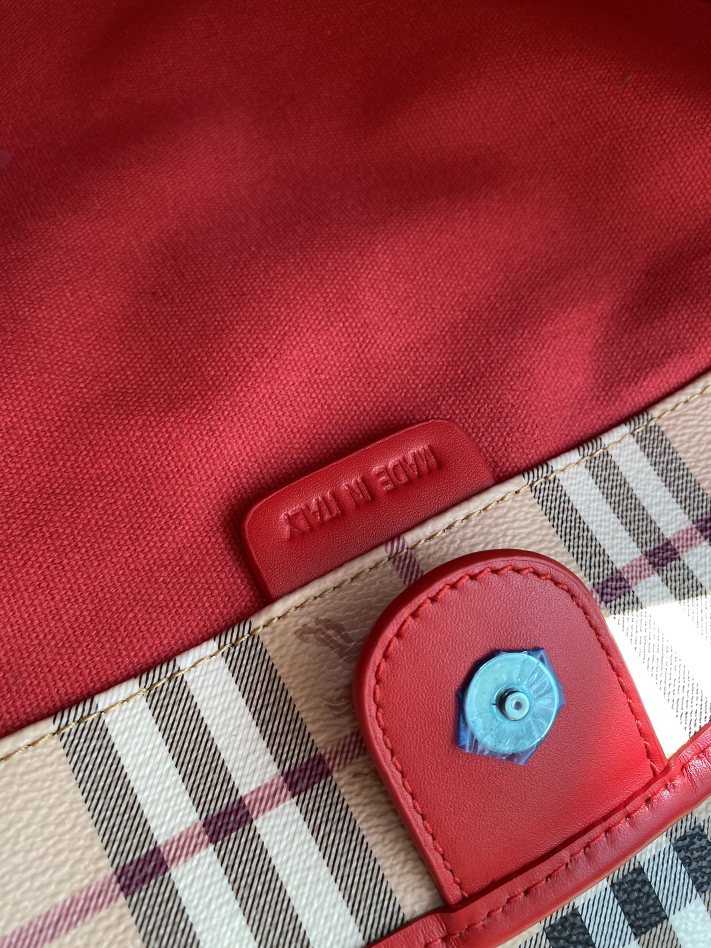 Классическая сумка Burberry для мамы и дочки - сумка-шоппер - красная