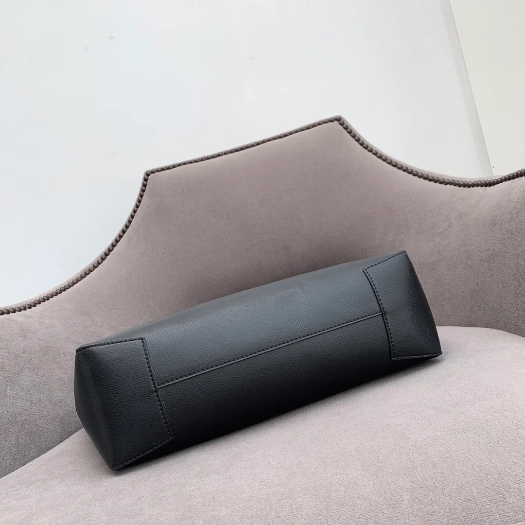 Burberry - Новинка - Винтаж - Ретро - Сумка-шоппер - Черная