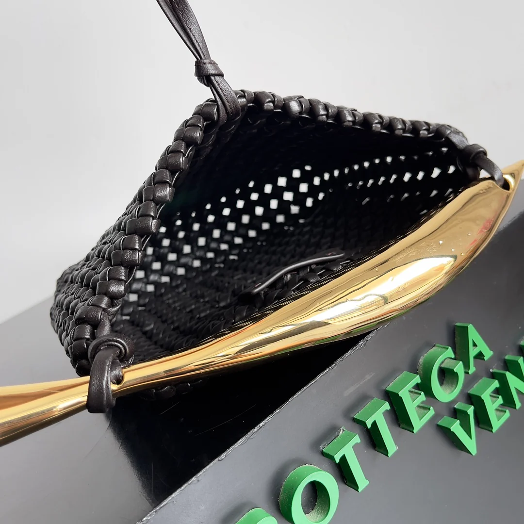 BV - Кожа с узлами - Плетеная сардина - Сумка - Черная