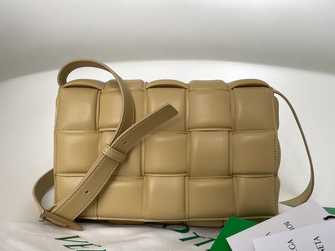 Чехол для кассет BV из плетеной кожи/держатель для карт/яичная кожа/25х15х4 см/4