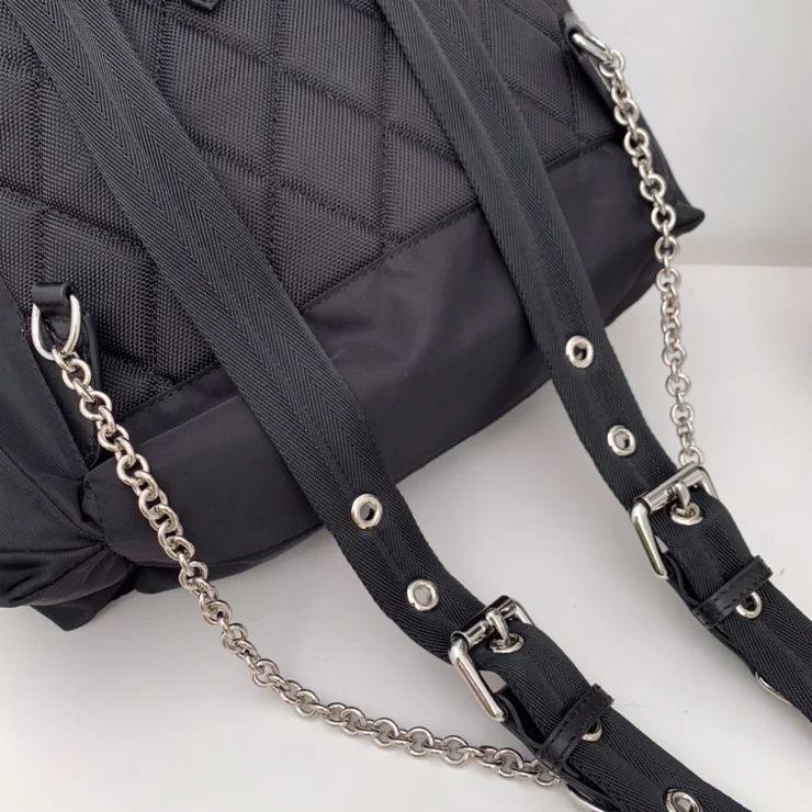 Рюкзак Burberry в военном стиле - черный - 1 шт.