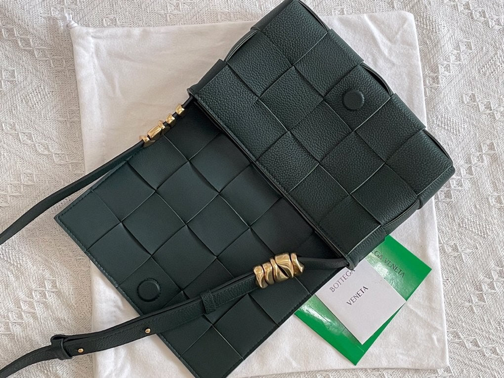 Кассета BV - зернистая телячья кожа - подкладка из телячьей кожи - 23x15x5 см