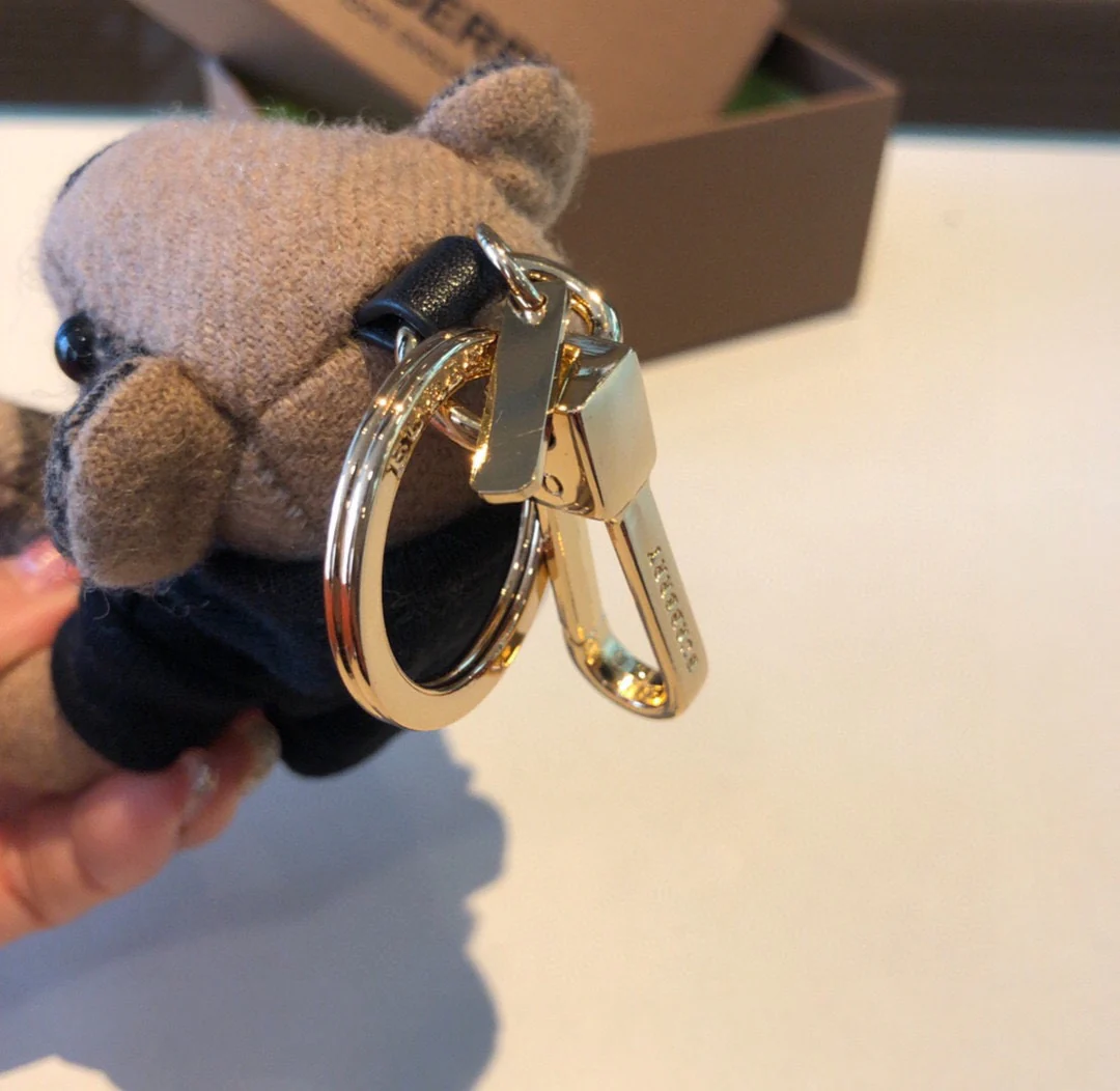 Burberry - Подвеска в виде медведя для толстовки - Черная