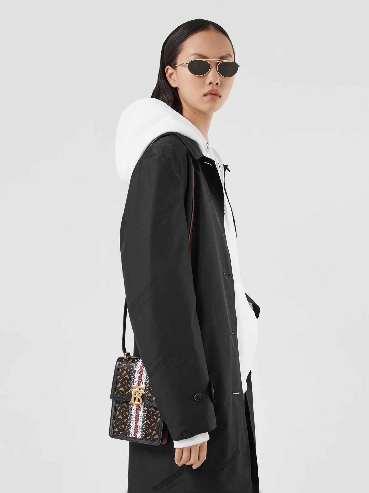 Сумка для мобильного телефона из коллекции Burberry TB - Золотая фурнитура