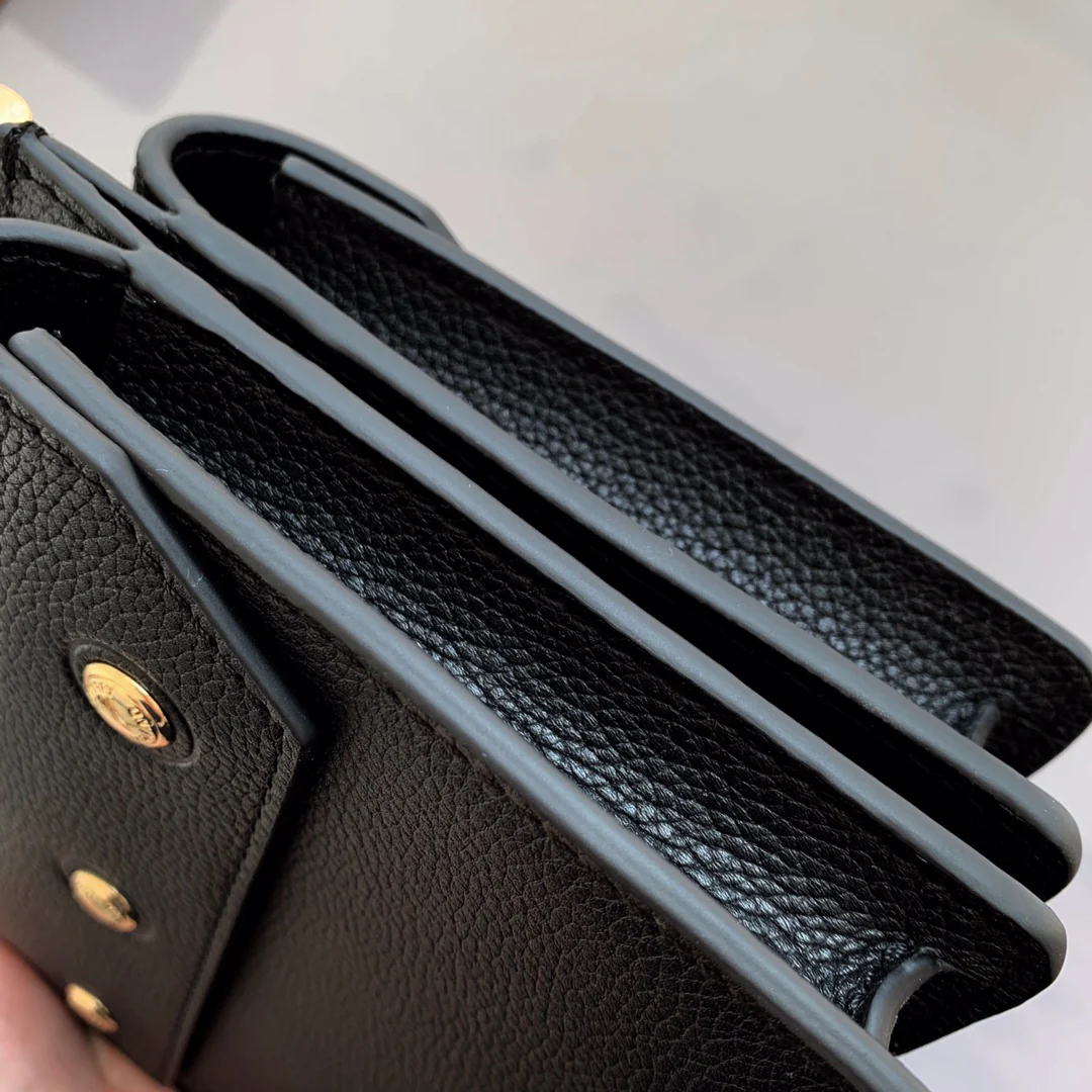 Сумка Burberry Title Talte, маленькая, черная.